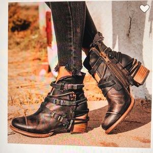 Freebird by Steven.  Crue.  Size 7.